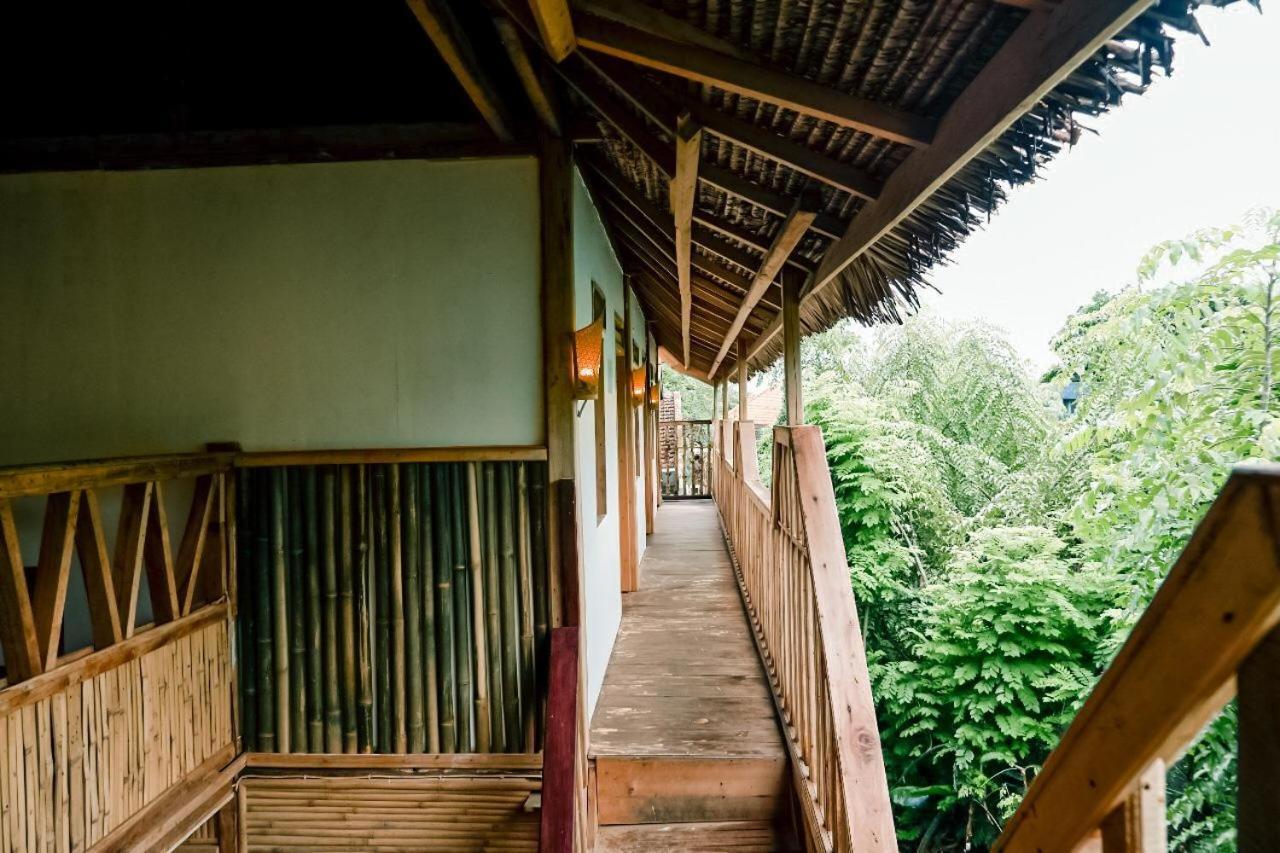 Backpacker Kawah Ijen Hostel Banyuwangi  Kültér fotó