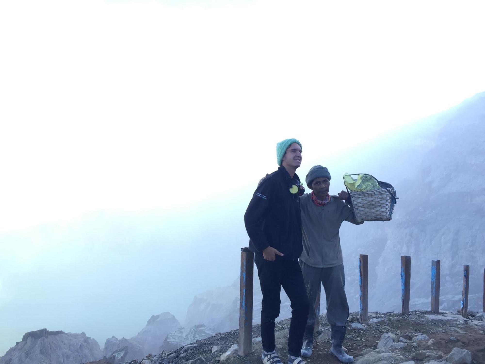 Backpacker Kawah Ijen Hostel Banyuwangi  Kültér fotó
